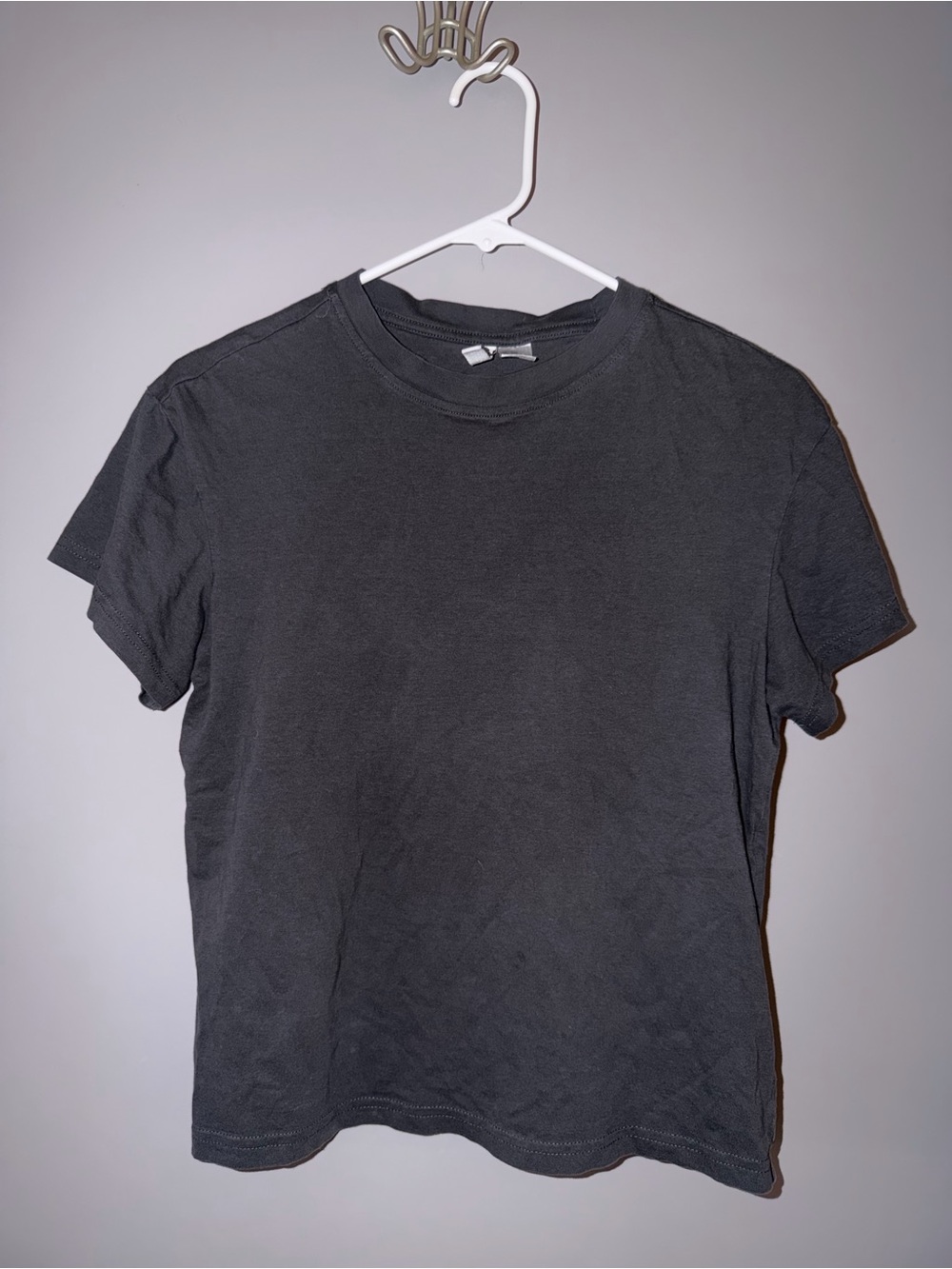H&M Divided Baby Tee